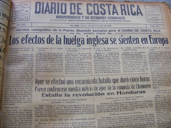 biblioteca 254 copy.jpg